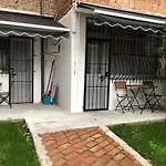 Earth, Comfy Near Center W Garden 1gbwifi * Tirana