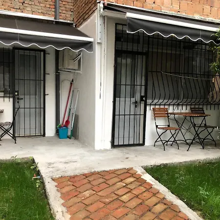 Earth, Comfy Near Center W Garden 1gbwifi * Tirana