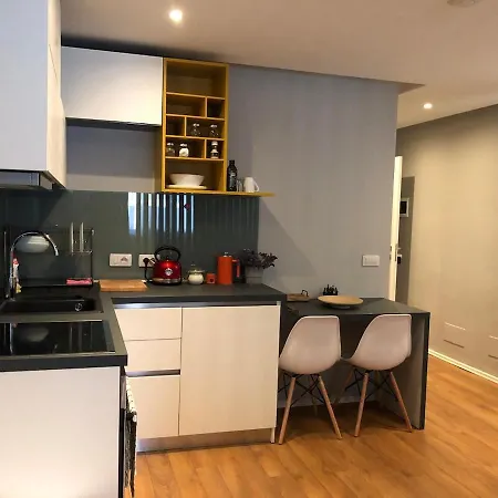 Earth, Comfy Near Center W Garden 1gbwifi * טיראנה
