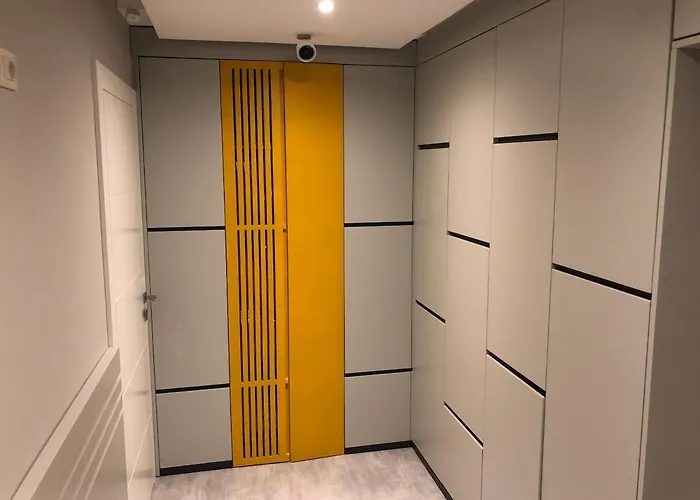 Earth, Comfy Near Center W Garden 1gbwifi * Tirana